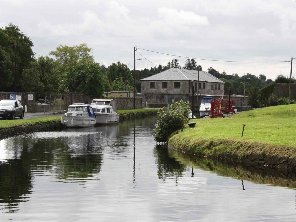 Shannon Breeze B&B Killaloe Exterior foto